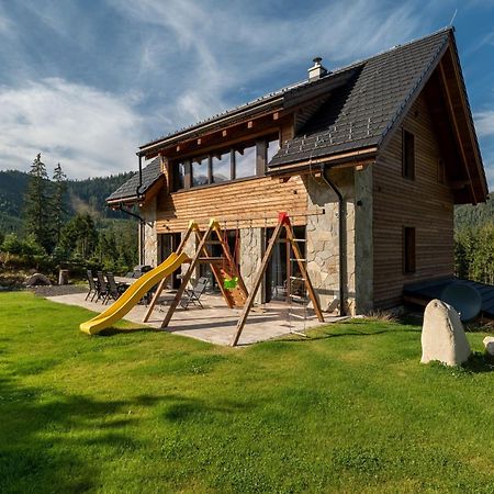Hillview Jasna Chalet 迪马诺卡多林纳 外观 照片