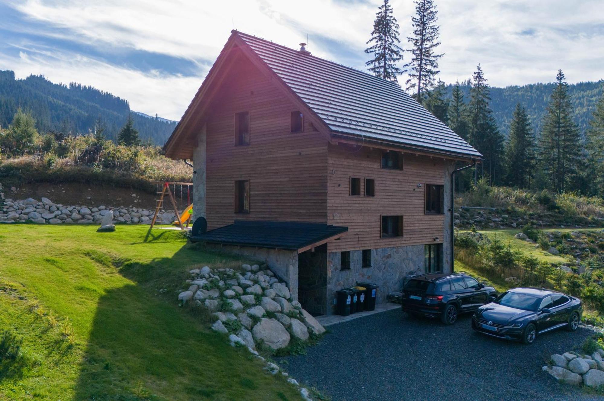 Hillview Jasna Chalet 迪马诺卡多林纳 外观 照片